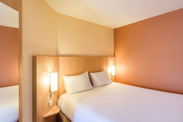 Hotel ibis Avignon Centre Pont de l'Europe